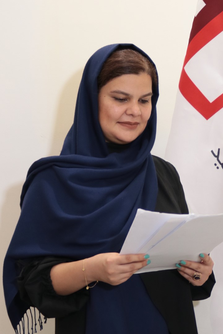 منا کرامتی