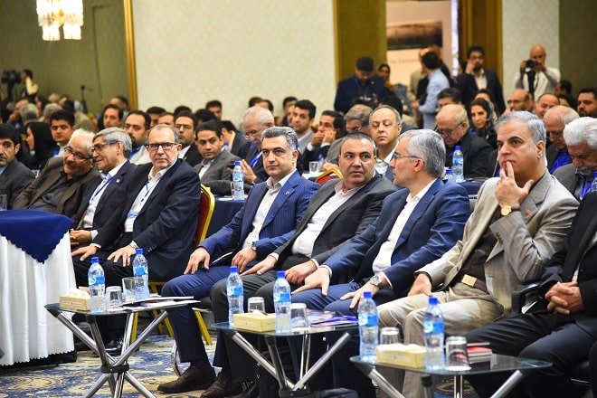 نمایی از همایش استیل پرایس در هتل استقلال