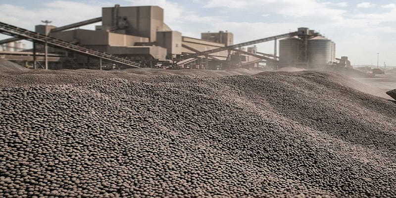 انباشت گندله های کروی سنگ آهن جهت استفاده در فرآیندهای ذوب و تولید آهن